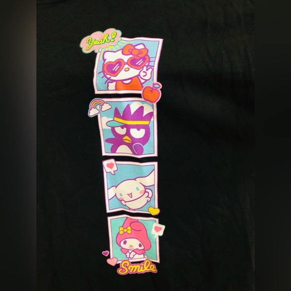 Hello Kitty black relaxed front back graphic print fit t-shirt size small‎ new - Picture 12 of 15